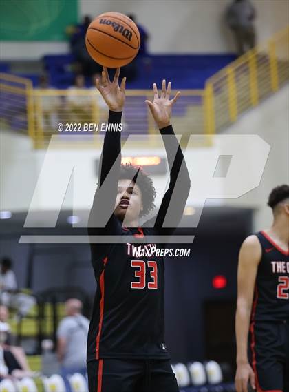 Thumbnail 1 in Tri-Cities vs Calhoun (GHSA 5A State Playoff - Quarterfinals) photogallery.