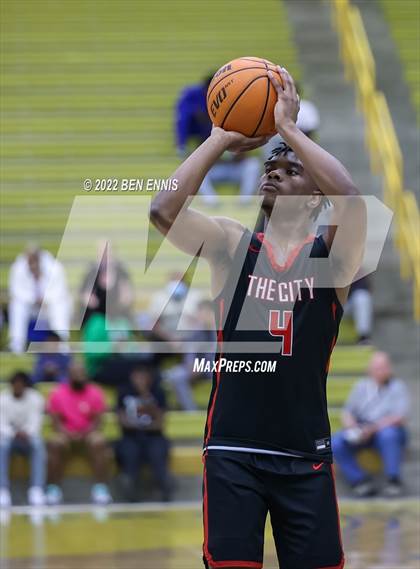 Thumbnail 2 in Tri-Cities vs Calhoun (GHSA 5A State Playoff - Quarterfinals) photogallery.