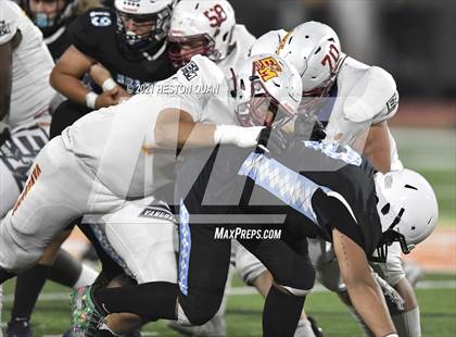 Thumbnail 2 in El Modena @ Villa Park photogallery.