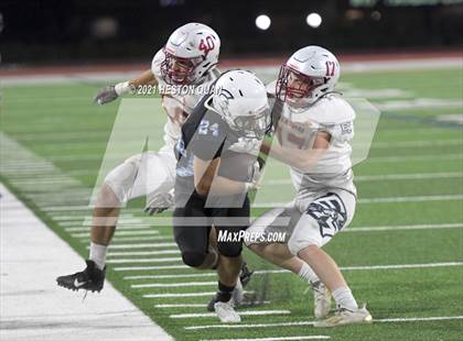 Thumbnail 2 in El Modena @ Villa Park photogallery.