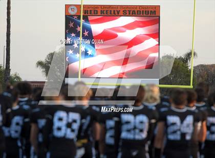 Thumbnail 2 in El Modena @ Villa Park photogallery.
