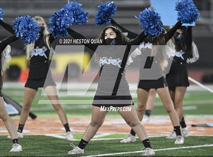Thumbnail 2 in El Modena @ Villa Park photogallery.