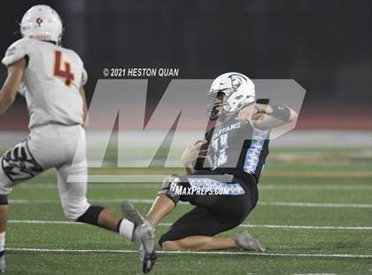Thumbnail 2 in El Modena @ Villa Park photogallery.