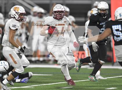 Thumbnail 2 in El Modena @ Villa Park photogallery.