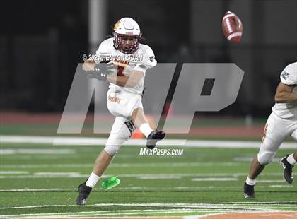 Thumbnail 1 in El Modena @ Villa Park photogallery.
