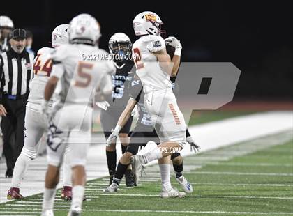 Thumbnail 2 in El Modena @ Villa Park photogallery.