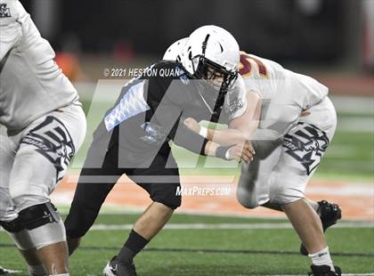Thumbnail 2 in El Modena @ Villa Park photogallery.