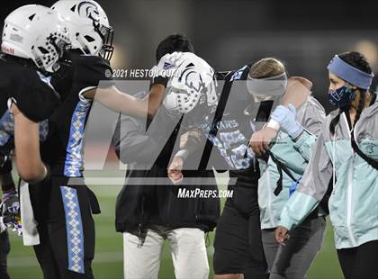 Thumbnail 2 in El Modena @ Villa Park photogallery.