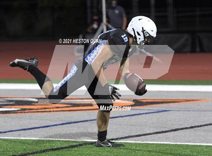 Thumbnail 2 in El Modena @ Villa Park photogallery.