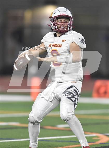 Thumbnail 1 in El Modena @ Villa Park photogallery.
