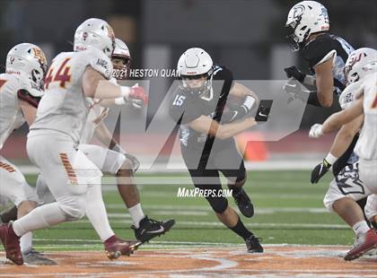 Thumbnail 2 in El Modena @ Villa Park photogallery.