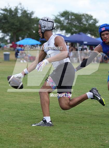 Thumbnail 2 in Cooper vs College Park (Texas 7 on 7 State Tournament) photogallery.