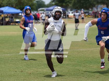 Thumbnail 3 in Cooper vs College Park (Texas 7 on 7 State Tournament) photogallery.