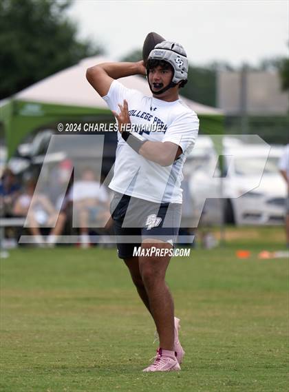 Thumbnail 1 in Cooper vs College Park (Texas 7 on 7 State Tournament) photogallery.