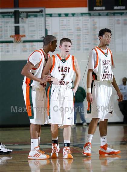 Thumbnail 2 in Salisbury @ East Lincoln (NCHSAA Playoffs) photogallery.