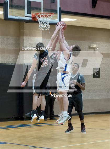Thumbnail 2 in Carmel Christian vs University Christian photogallery.