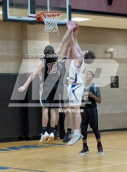 Thumbnail 1 in Carmel Christian vs University Christian photogallery.