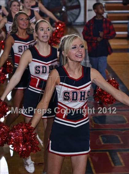Thumbnail 3 in Carter @ South-Doyle photogallery.