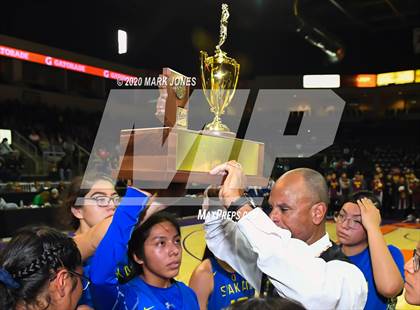 Thumbnail 3 in Baboquivari vs. Rock Point (AIA 1A State Final Awards) photogallery.