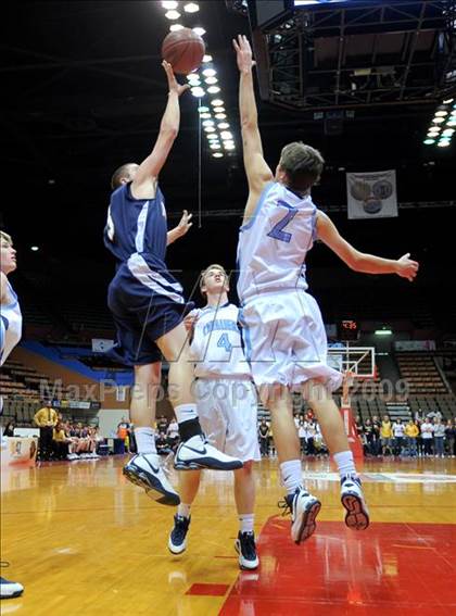 Thumbnail 3 in Central Valley Christian vs. Mission Prep (CIF CS D5 Final) photogallery.