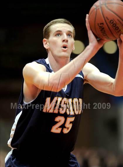 Thumbnail 2 in Central Valley Christian vs. Mission Prep (CIF CS D5 Final) photogallery.