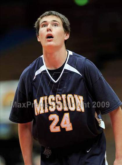 Thumbnail 2 in Central Valley Christian vs. Mission Prep (CIF CS D5 Final) photogallery.