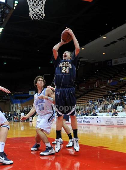 Thumbnail 1 in Central Valley Christian vs. Mission Prep (CIF CS D5 Final) photogallery.