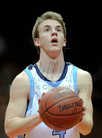 Thumbnail 3 in Central Valley Christian vs. Mission Prep (CIF CS D5 Final) photogallery.