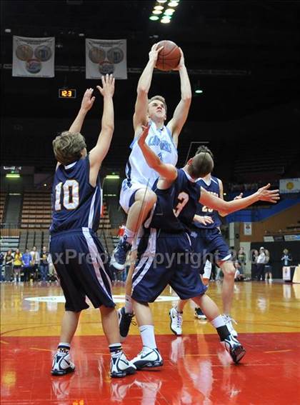 Thumbnail 2 in Central Valley Christian vs. Mission Prep (CIF CS D5 Final) photogallery.