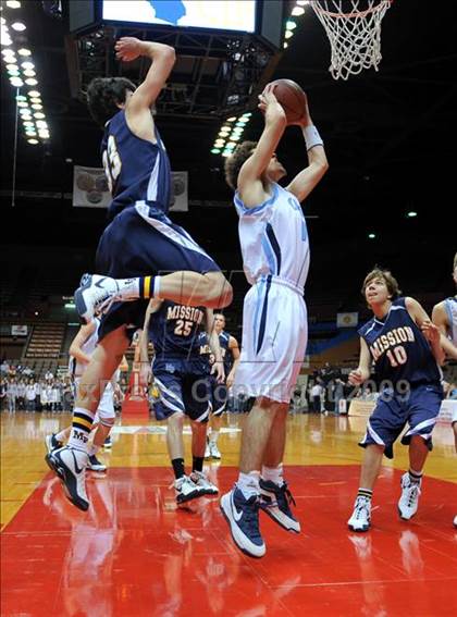Thumbnail 2 in Central Valley Christian vs. Mission Prep (CIF CS D5 Final) photogallery.