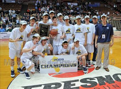 Thumbnail 3 in Central Valley Christian vs. Mission Prep (CIF CS D5 Final) photogallery.
