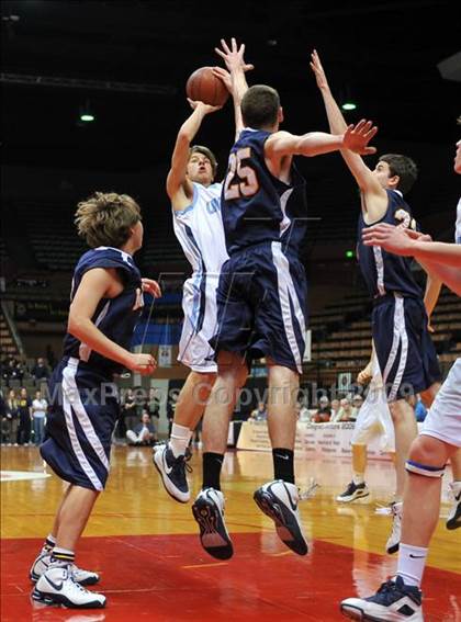 Thumbnail 2 in Central Valley Christian vs. Mission Prep (CIF CS D5 Final) photogallery.