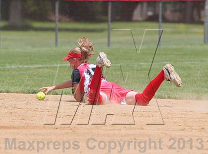 Thumbnail 1 in Curwensville vs Redbank Valley (PIAA District IX AA Final) photogallery.