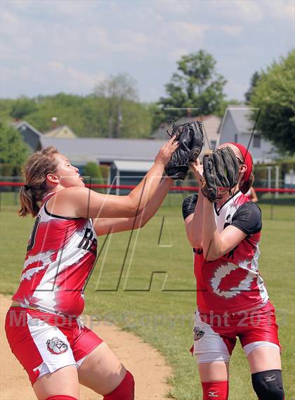 Thumbnail 3 in Curwensville vs Redbank Valley (PIAA District IX AA Final) photogallery.