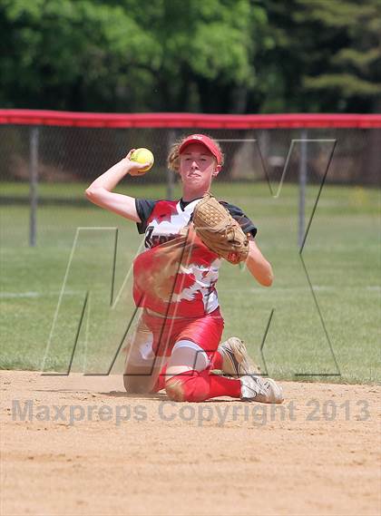 Thumbnail 3 in Curwensville vs Redbank Valley (PIAA District IX AA Final) photogallery.
