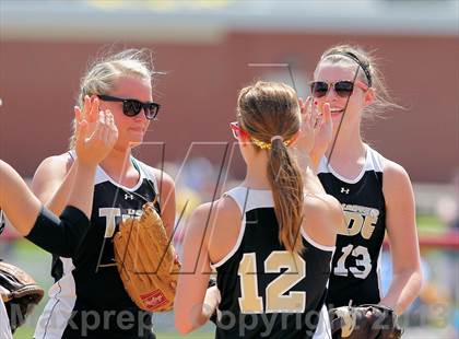 Thumbnail 2 in Curwensville vs Redbank Valley (PIAA District IX AA Final) photogallery.