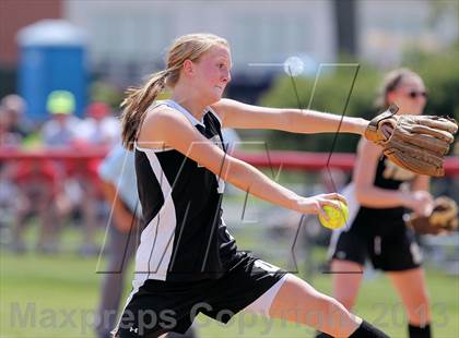 Thumbnail 3 in Curwensville vs Redbank Valley (PIAA District IX AA Final) photogallery.