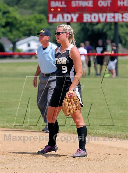Thumbnail 2 in Curwensville vs Redbank Valley (PIAA District IX AA Final) photogallery.