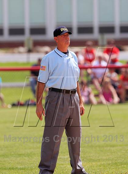 Thumbnail 3 in Curwensville vs Redbank Valley (PIAA District IX AA Final) photogallery.