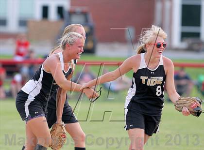 Thumbnail 3 in Curwensville vs Redbank Valley (PIAA District IX AA Final) photogallery.