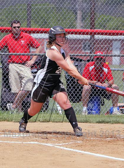 Thumbnail 2 in Curwensville vs Redbank Valley (PIAA District IX AA Final) photogallery.