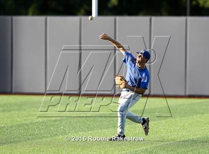 Thumbnail 3 in Oak Ridge vs. Dallas Jesuit (UIL 6A Regional Semifinal) photogallery.