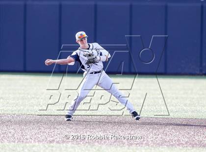 Thumbnail 3 in Oak Ridge vs. Dallas Jesuit (UIL 6A Regional Semifinal) photogallery.