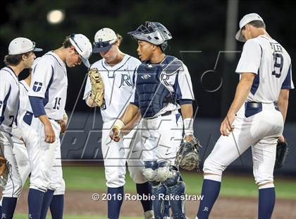Thumbnail 3 in Oak Ridge vs. Dallas Jesuit (UIL 6A Regional Semifinal) photogallery.