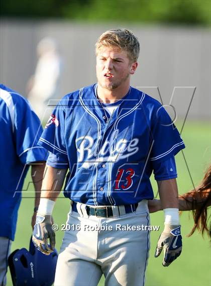 Thumbnail 3 in Oak Ridge vs. Dallas Jesuit (UIL 6A Regional Semifinal) photogallery.