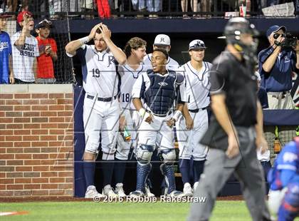 Thumbnail 3 in Oak Ridge vs. Dallas Jesuit (UIL 6A Regional Semifinal) photogallery.