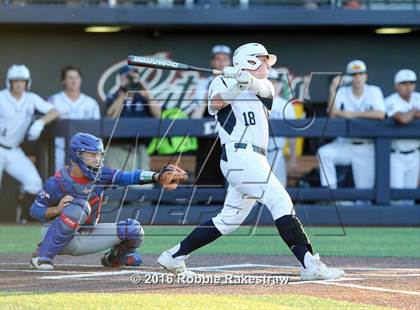 Thumbnail 3 in Oak Ridge vs. Dallas Jesuit (UIL 6A Regional Semifinal) photogallery.