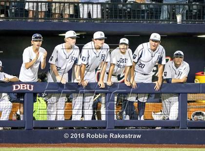 Thumbnail 3 in Oak Ridge vs. Dallas Jesuit (UIL 6A Regional Semifinal) photogallery.