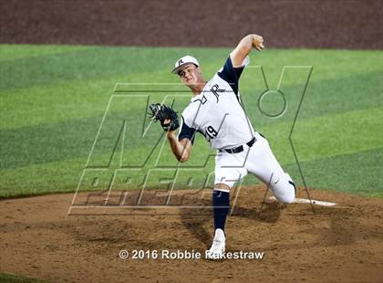 Thumbnail 2 in Oak Ridge vs. Dallas Jesuit (UIL 6A Regional Semifinal) photogallery.