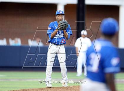 Thumbnail 2 in Oak Ridge vs. Dallas Jesuit (UIL 6A Regional Semifinal) photogallery.